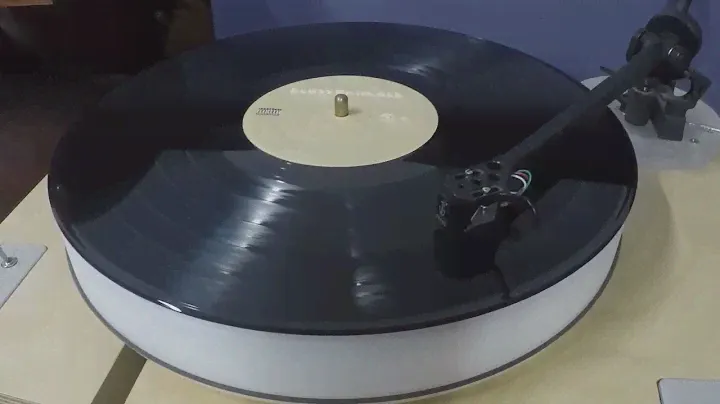 Glass Animals - How To Be A Human Being - A3 - Season 2 Episode 3 - Live Vinyl Record