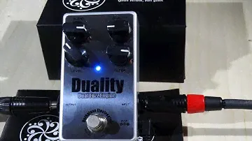 Darkglass Electronics DUALITY fuzz - GUITAR demo